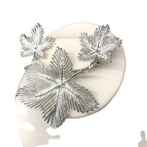 Sarah Coventry Silvery Maple Leaf Brooch and Clip On Earrings, Silver Textured